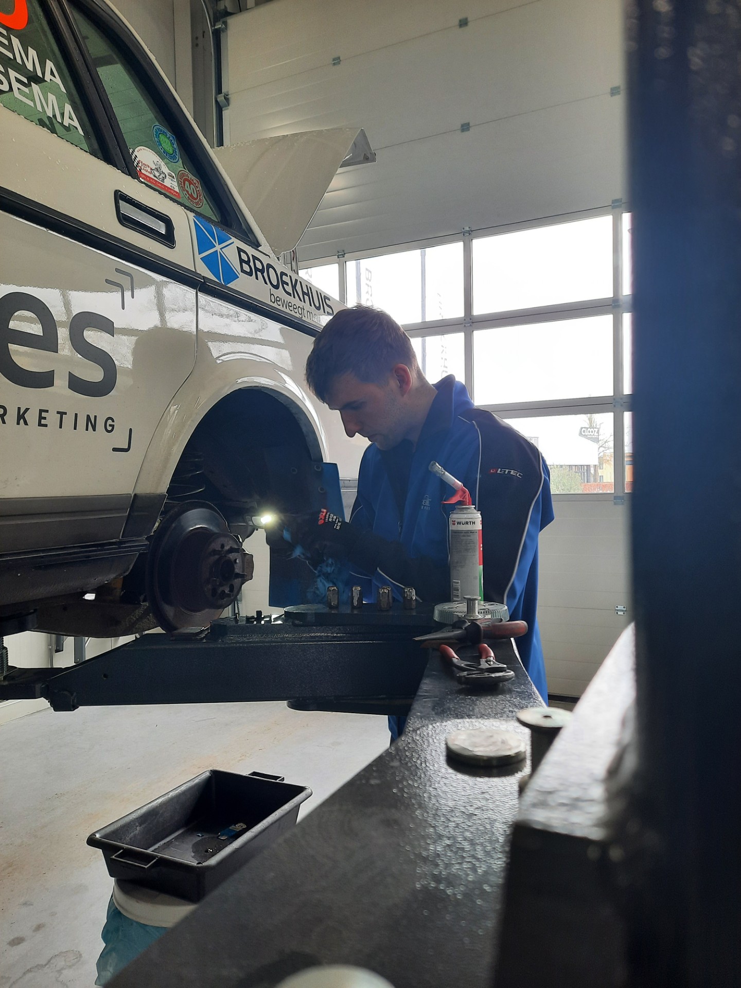 437c8942 095c 4c74 9e59 e8f7c221264a